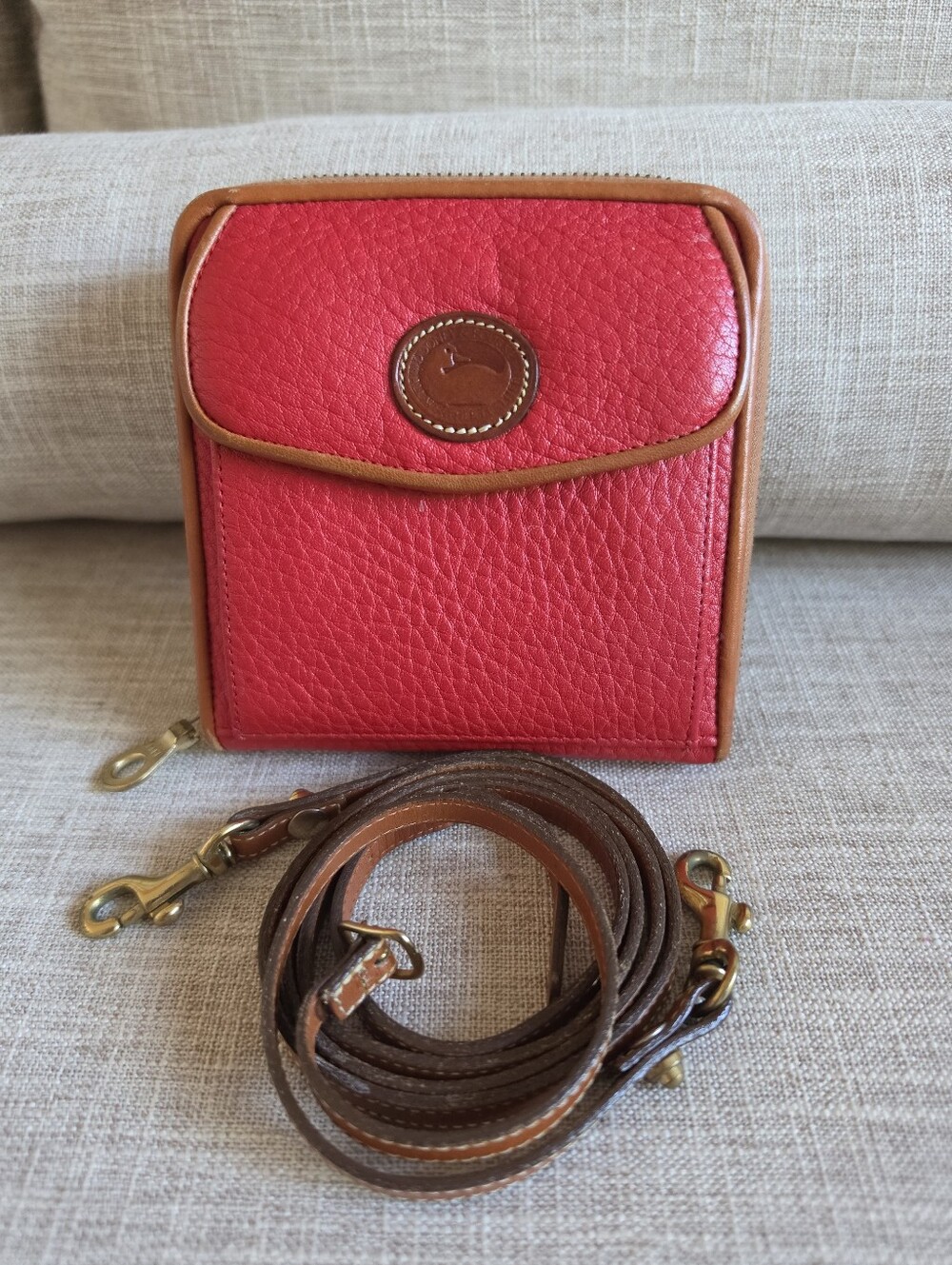 Dooney & Bourke Vintage AWL All Weather Leather Crossbody Wallet, Red ♥️